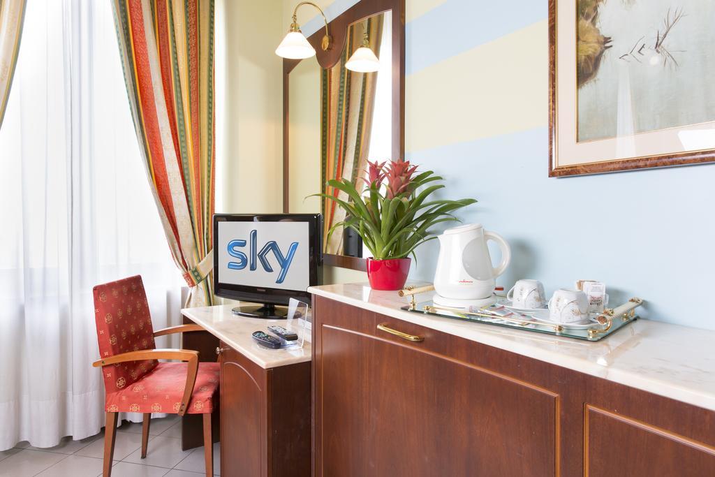 Hotel Londra Alexandrie Pokoj fotografie